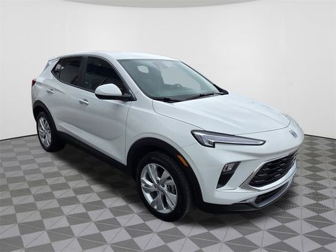 Used 2025 Buick Encore GX Preferred image 4