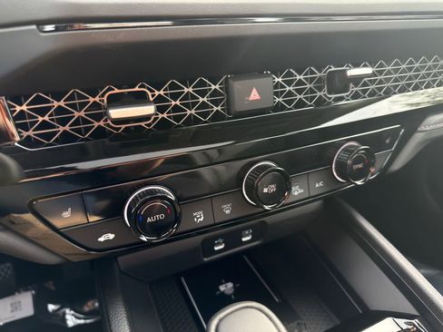 Used 2026 Honda Accord EX-L image 33