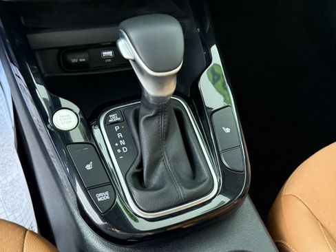 Used 2024 Kia Soul EX w/ Option Group 015 FWD image 21