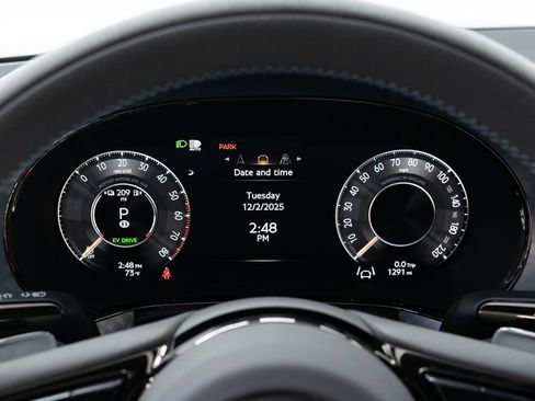 Used 2025 Bentley Continental GT Speed image 32