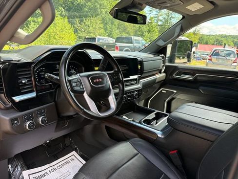 Used 2024 GMC Sierra 2500 SLT w/ SLT Premium Package AWD/4WD image 15