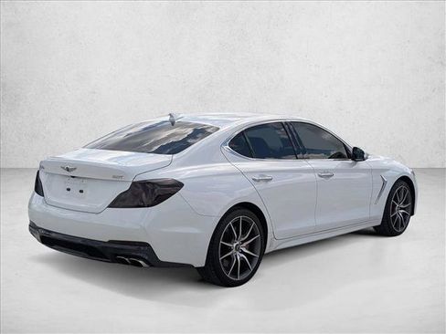 Used 2020 Genesis G70 2.0T Sport RWD image 5