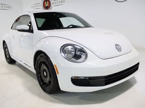 Used 2012 Volkswagen Beetle 2.5 FWD image 16