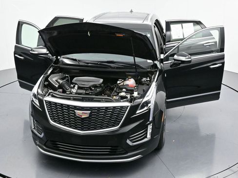 Certified 2025 Cadillac XT5 Premium Luxury image 45