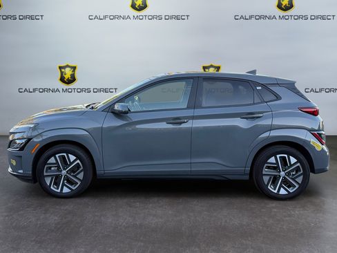 Used 2023 Hyundai Kona Limited image 2