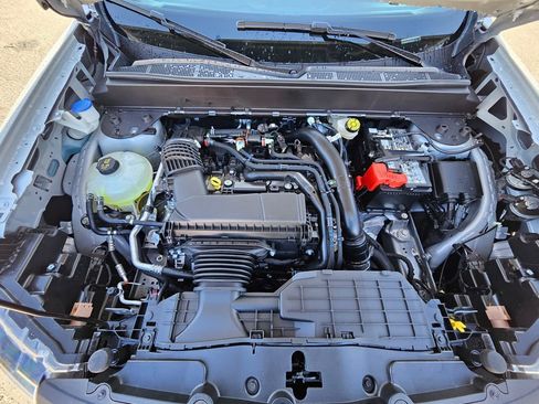 New 2026 Ford Maverick Tremor AWD/4WD image 30