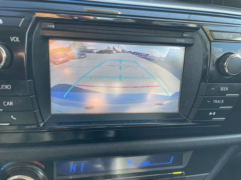 Used 2014 Toyota Corolla S FWD image 19