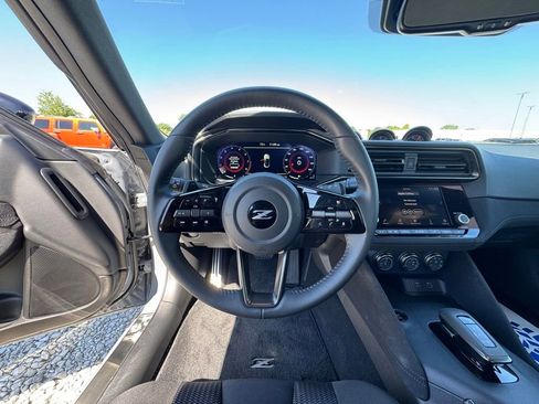 Used 2024 Nissan Z Sport w/ Floor Mat Package RWD image 17