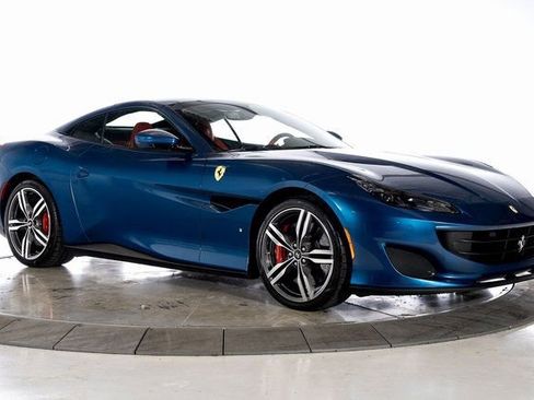 Certified 2019 Ferrari Portofino image 11