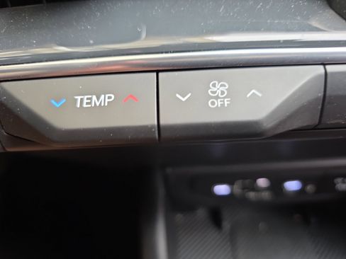 Certified 2025 Kia K4 GT-Line w/ GT-Line Premium Package image 16