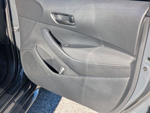 Used 2024 Toyota Corolla LE image 31