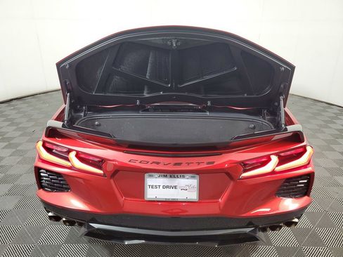 Used 2024 Chevrolet Corvette Stingray Premium Conv w/ Z51 Performance Package RWD image 8