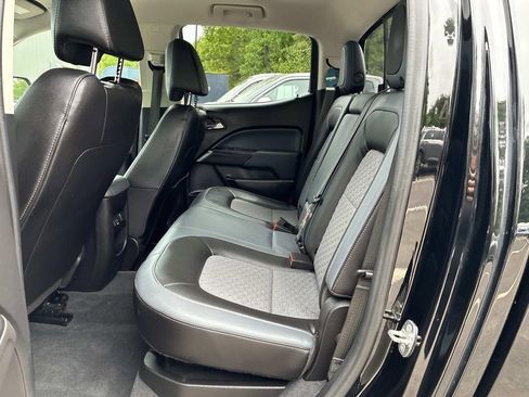 Used 2019 Chevrolet Colorado Z71 AWD/4WD image 16