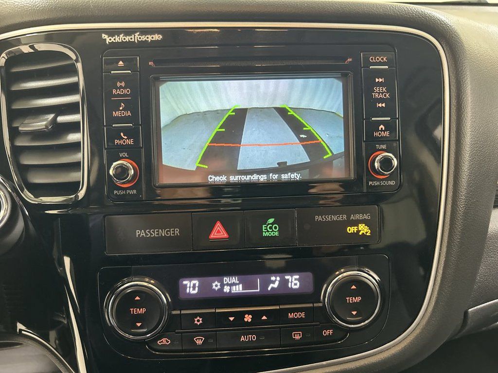 Used 2016 Mitsubishi Outlander GT AWD/4WD image 17