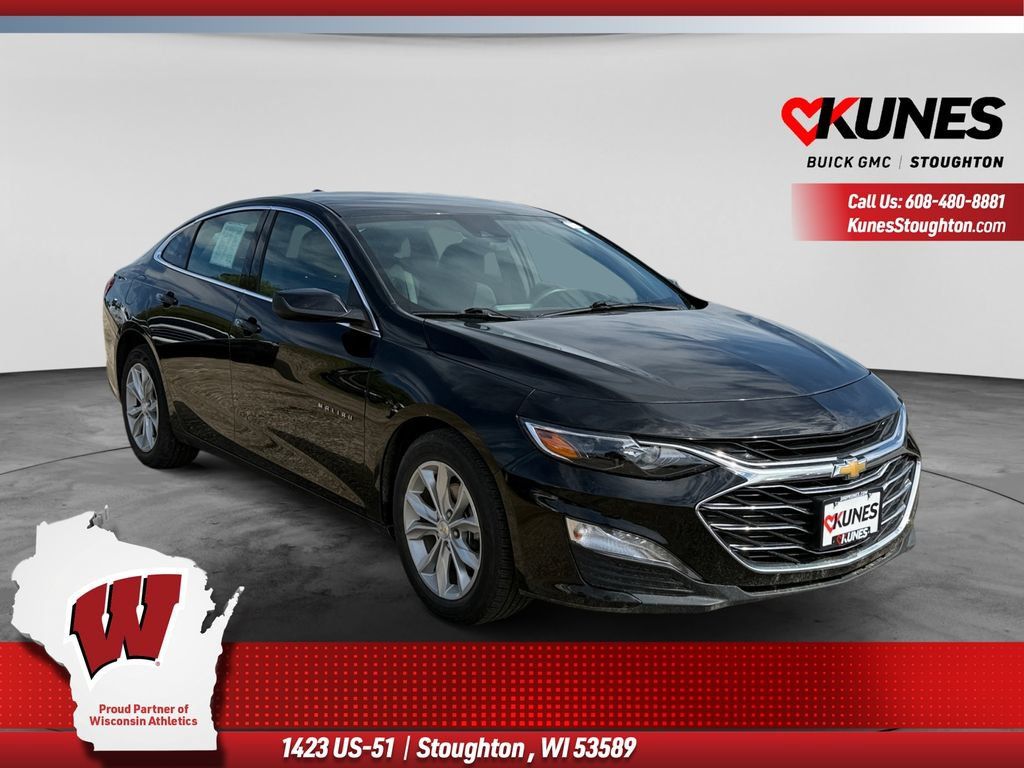 Used 2025 Chevrolet Malibu LT FWD image 1