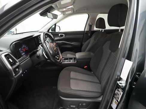 Used 2023 Kia Sorento X-Line EX image 7
