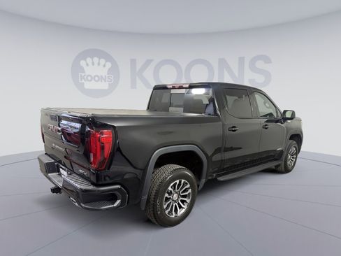 Used 2021 GMC Sierra 1500 AT4 w/ AT4 Premium Package image 7