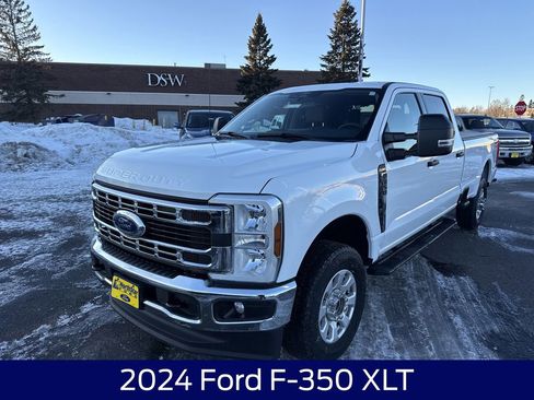 Used 2024 Ford F350 XLT w/ FX4 Off-Road Package image 3
