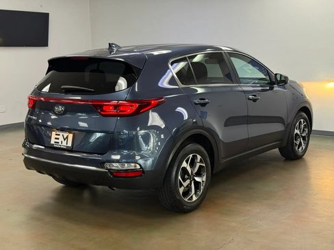 Used 2021 Kia Sportage LX FWD image 7