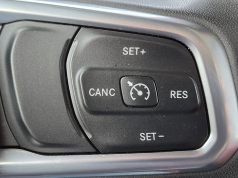 Used 2023 Jeep Wrangler Unlimited Rubicon 4xe image 19