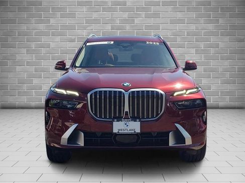 Certified 2025 BMW X7 xDrive40i AWD/4WD image 2