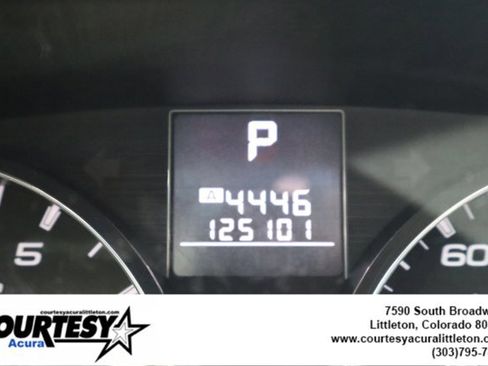 Used 2011 Subaru Outback 3.6R Limited image 14