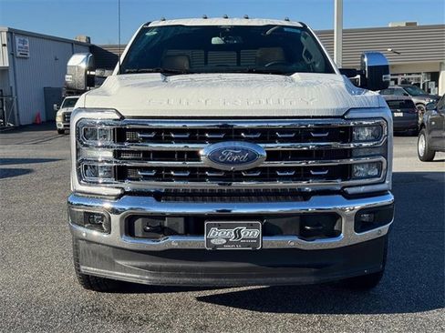 Used 2025 Ford F250 Lariat w/ Lariat Ultimate Package image 8