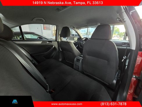 Used 2016 Volkswagen Jetta SE FWD image 26