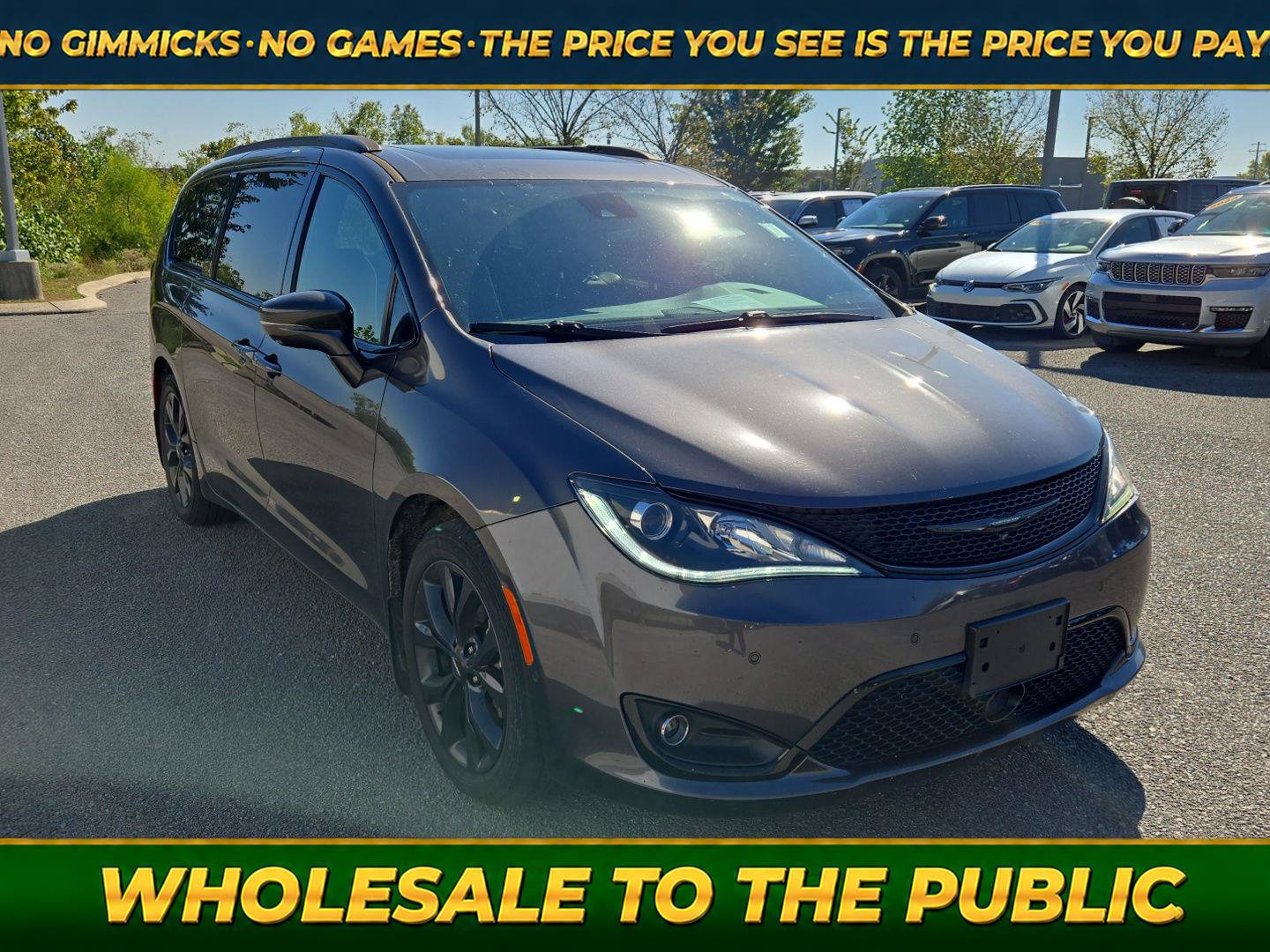 Used 2020 Chrysler Pacifica Limited w/ Advanced Safetytec Group FWD image 1
