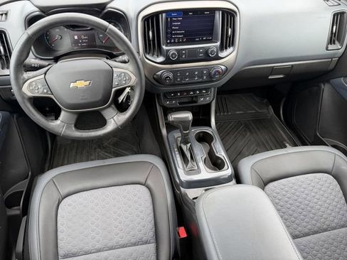 Used 2019 Chevrolet Colorado Z71 RWD image 14