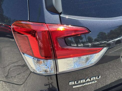 Used 2019 Subaru Forester Limited AWD/4WD image 9