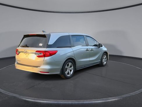 Used 2018 Honda Odyssey EX-L image 8