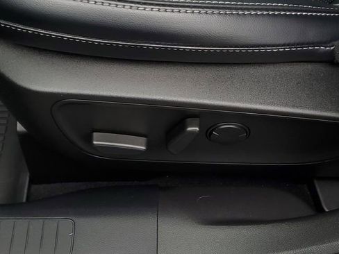 Certified 2023 Ford Escape Platinum image 11