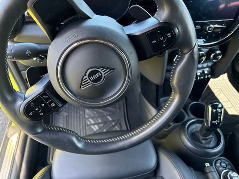 Used 2022 MINI Cooper S FWD image 4
