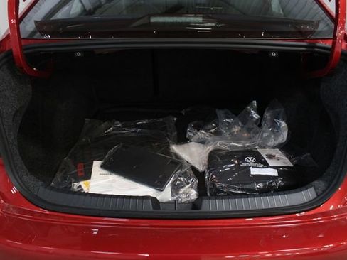 New 2026 Volkswagen Jetta GLI Autobahn image 30