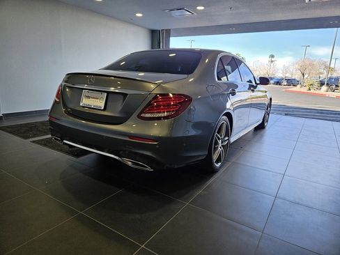 Used 2017 Mercedes-Benz E 300 image 6