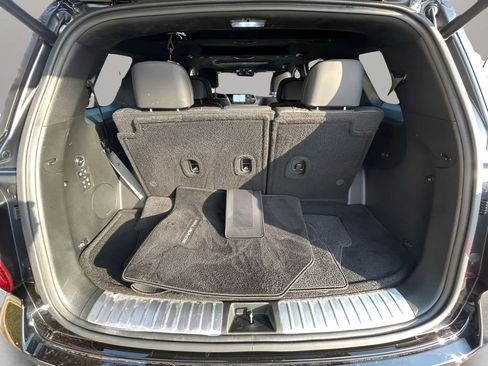 Used 2023 Hyundai Palisade Calligraphy image 39