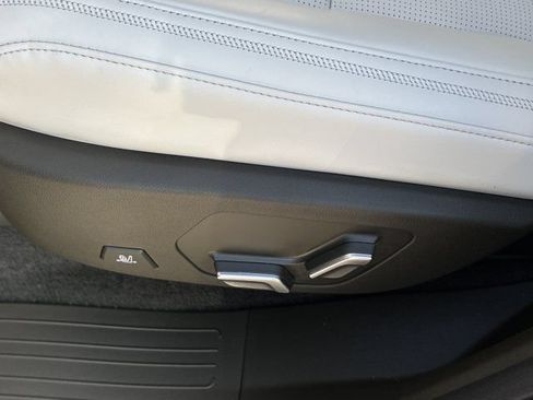 Used 2025 Hyundai Santa Fe Calligraphy FWD image 16