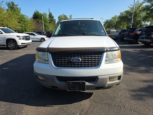 Used 2003 Ford Expedition XLT AWD/4WD image 2
