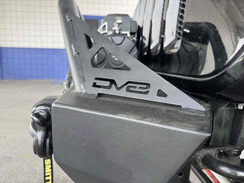 Used 2020 Jeep Wrangler Sport AWD/4WD image 27