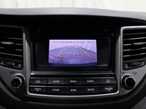 Used 2016 Hyundai Tucson Sport FWD image 15