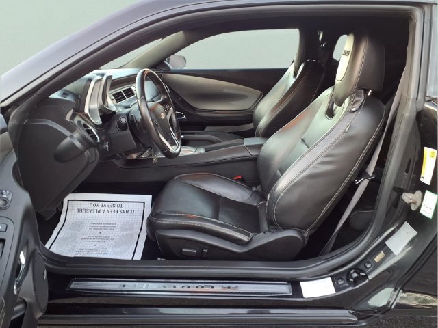 Used 2014 Chevrolet Camaro SS RWD image 22