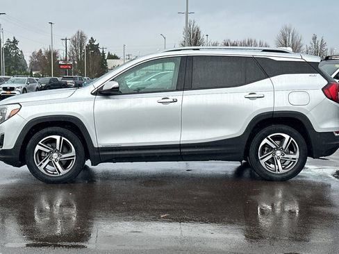 Used 2018 GMC Terrain SLT w/ Preferred Package image 7
