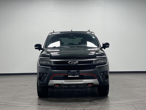 Used 2022 Ford Expedition Timberline image 3