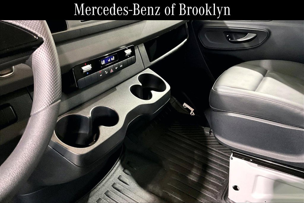Used 2025 Mercedes-Benz Sprinter 2500 image 16