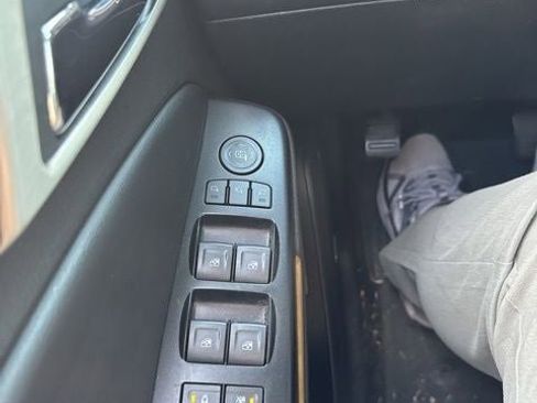 Used 2017 GMC Yukon Denali w/ Open Road Package image 26