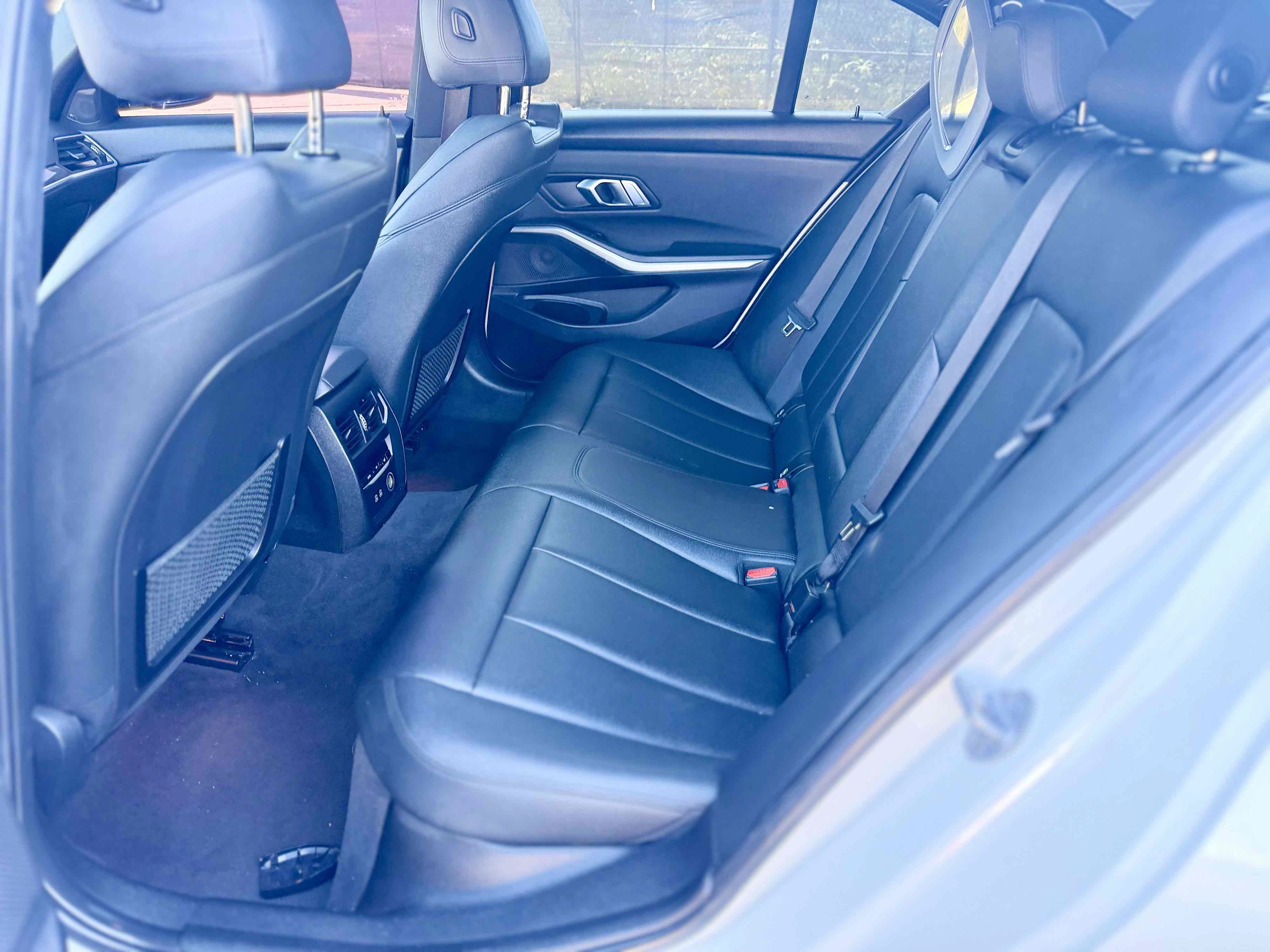 Used 2020 BMW 330i Sedan w/ Driving Assistance Package RWD image 17