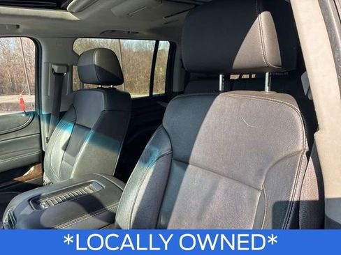 Used 2016 Chevrolet Suburban LT image 13