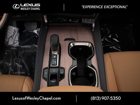 Used 2025 Lexus RX 350 Premium w/ Accessory Package (Z1) FWD image 31