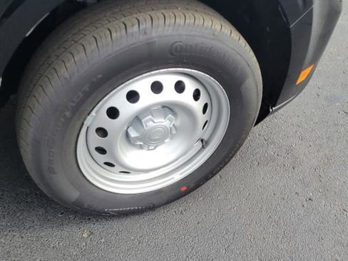 New 2025 Ford Maverick XL w/ Equipment Group 101A image 10